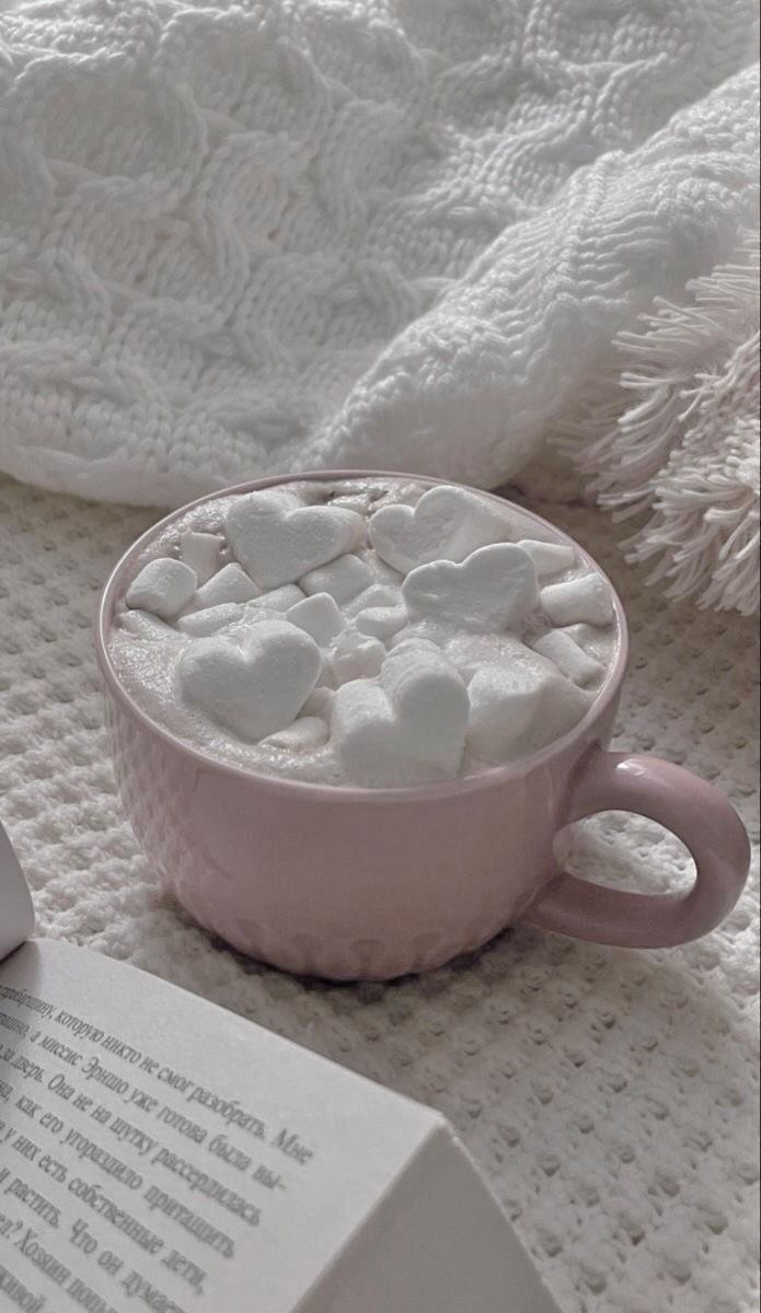 What to Buy a Pregnant Mumma This Christmas: A Self-Care Gift Guide